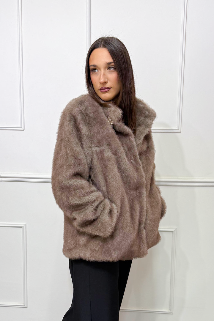 Pelliccia Ginevra