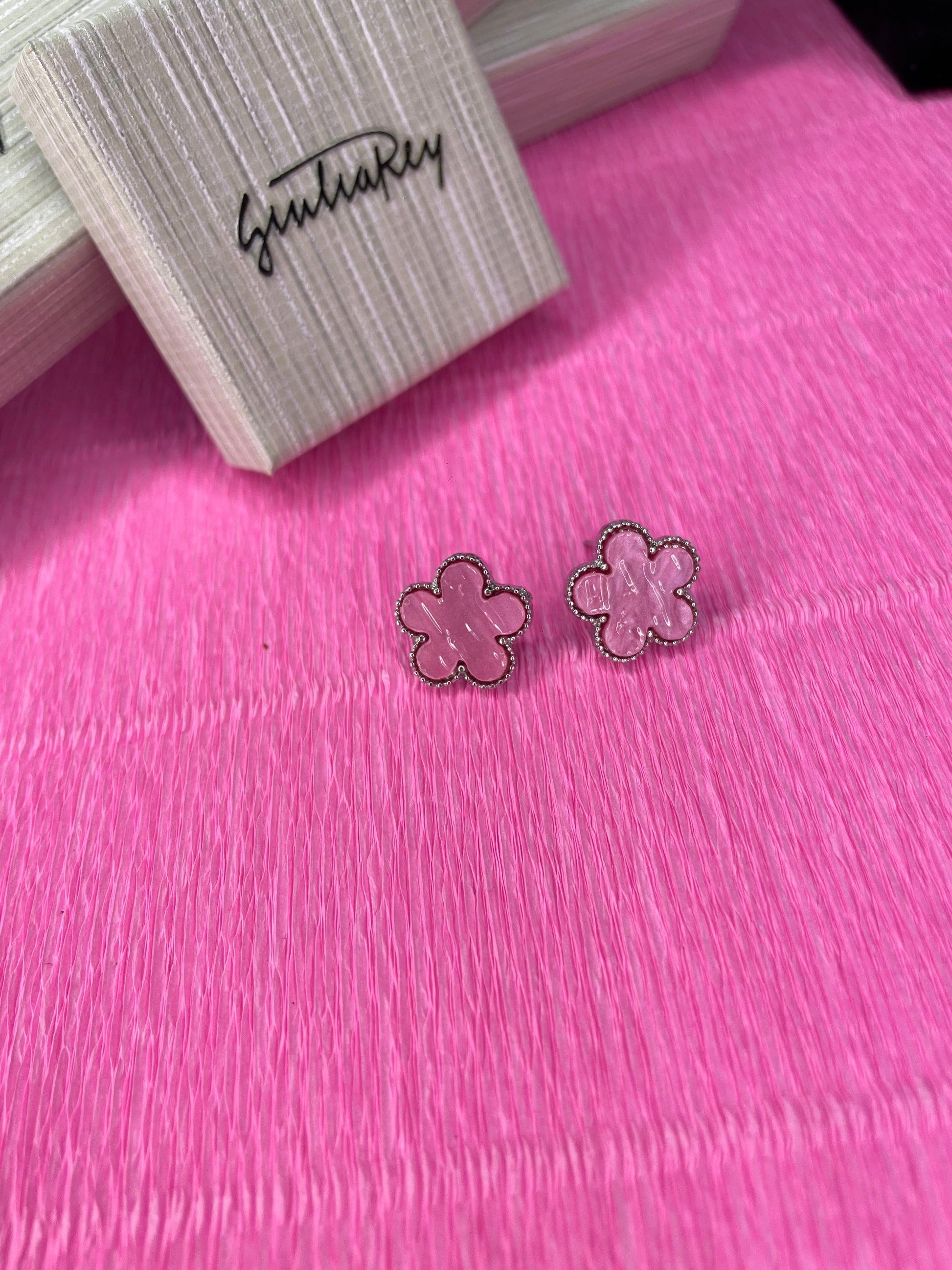 orecchini lucky charm rosa
