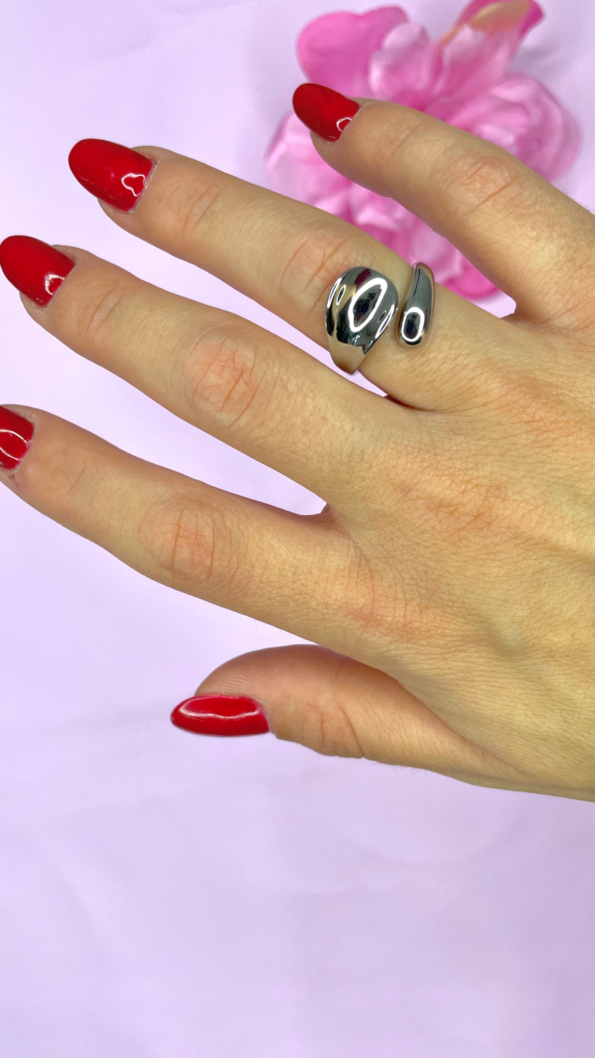 anello yvonne argento