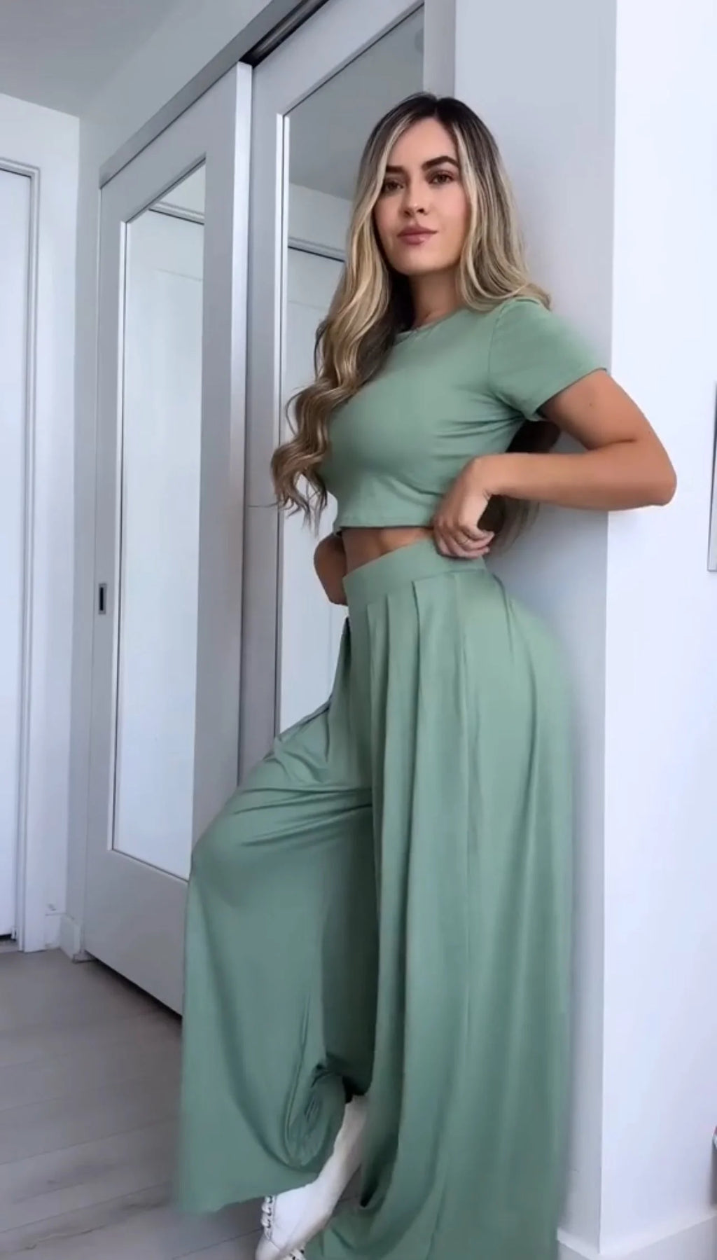 completo amila verde